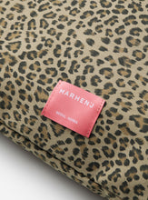 將圖片載入圖庫檢視器 MARHEN.J Gemma 棕色豹紋肩背包