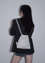 將圖片載入圖庫檢視器 KWANI Mini Chelsea 迷你鉚釘束繩背囊 (2色)