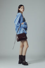 將圖片載入圖庫檢視器 MARHEN.J Elly 棕色純素皮革肩背包