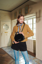 將圖片載入圖庫檢視器 MARHEN.J Betty 復古風環保皮革保齡球袋 (3色)