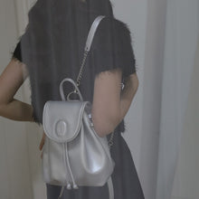 將圖片載入圖庫檢視器 ALICE MARTHA Beny 環保皮革背囊 (2色)