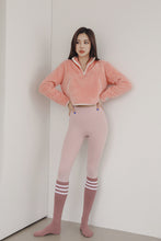 將圖片載入圖庫檢視器 CONCHWEAR 線條高筒運動襪 5色(擇2)