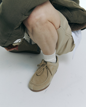 將圖片載入圖庫檢視器 23.65 NUTTY 卡其色麂皮休閒樂福鞋