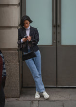 將圖片載入圖庫檢視器 KWANI Sleek Diane 簡約肩背包 (3色)