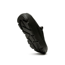 將圖片載入圖庫檢視器 AKIII CLASSIC Bumper Whale Slide 黑灰色拼接厚底穆勒鞋