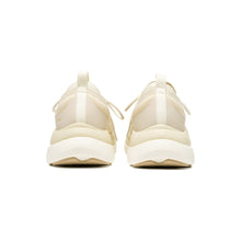將圖片載入圖庫檢視器 AKIII CLASSIC Maximize 網眼輕量米色運動鞋