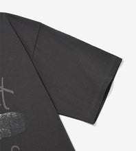 將圖片載入圖庫檢視器 FALLETT Star Nero Friends 深灰色短袖上衣