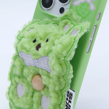將圖片載入圖庫檢視器 SECOND UNIQUE NAME 甜瓜綠小熊絨毛手機殼