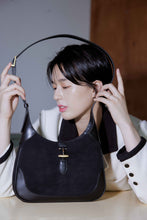 將圖片載入圖庫檢視器 LOEKA Diane 黑色兩用拼接Hobo Bag