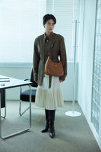 將圖片載入圖庫檢視器 LOEKA Diane 棕色兩用拼接 Hobo Bag