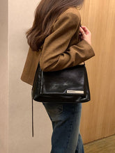 將圖片載入圖庫檢視器 MARHEN.J Elly 黑色純素皮革肩背包