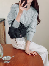 將圖片載入圖庫檢視器 MARHEN.J Tulip 皺褶兩用手挽袋 (4色)