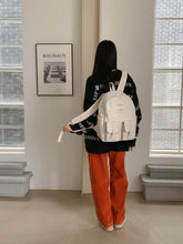 將圖片載入圖庫檢視器 MARHEN.J Mark Large 米白色簡約背包