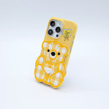 將圖片載入圖庫檢視器 SECOND UNIQUE NAME 黃色格紋小熊手機殼