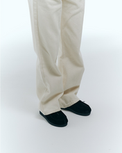 將圖片載入圖庫檢視器 23.65 NUTTY 黑色麂皮休閒樂福鞋