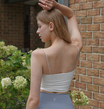 將圖片載入圖庫檢視器 CONCHWEAR 極致細肩運動馬甲內衣 3色