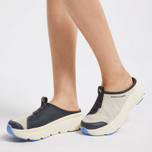 將圖片載入圖庫檢視器 AKIII CLASSIC Bumper Whale Slide 灰褐色拼接厚底穆勒鞋