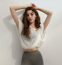 將圖片載入圖庫檢視器 CONCHWEAR 優雅寬袖開背罩衫 3色