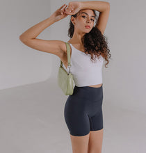 將圖片載入圖庫檢視器 CONCHWEAR 舒適3分黑色緊身運動褲