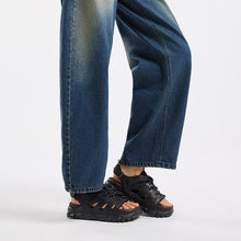 將圖片載入圖庫檢視器 AKIII CLASSIC Yosemite Tracker V2 黑色抽繩厚底涼鞋