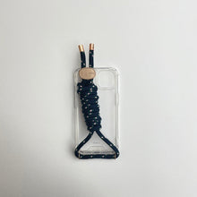 將圖片載入圖庫檢視器 ARNO 可拆式 編繩背帶透明手機殼_粉點藍
