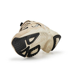 將圖片載入圖庫檢視器 GRIMPER Starkling 黑白色老爹鞋