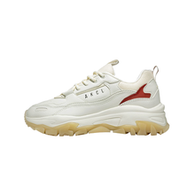 將圖片載入圖庫檢視器 AKIII CLASSIC Urban Tracker 白紅撞色經典復刻中性老爹鞋