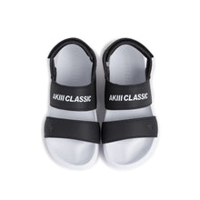 將圖片載入圖庫檢視器 AKIII CLASSIC Quick Slide VER.2 黑白色魔術貼拖鞋
