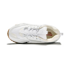 將圖片載入圖庫檢視器 AKIII CLASSIC Urban Tracker 米白色經典復刻中性老爹鞋