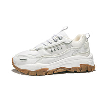將圖片載入圖庫檢視器 AKIII CLASSIC Urban Tracker 米白色經典復刻中性老爹鞋
