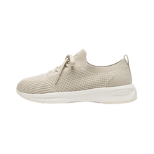 將圖片載入圖庫檢視器 AKIII CLASSIC Free Walk 米色輕量運動鞋
