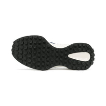 將圖片載入圖庫檢視器 AKIII CLASSIC Heritage 藍黃撞色復古絨布慢跑鞋 (高俊熙同款)