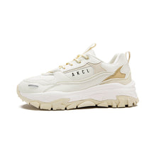 將圖片載入圖庫檢視器 AKIII CLASSIC Urban Tracker 奶茶白經典復刻中性老爹鞋
