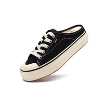 將圖片載入圖庫檢視器 AKIII CLASSIC Bold 黑底白色厚底穆勒鞋