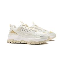 將圖片載入圖庫檢視器 AKIII CLASSIC Urban Tracker 奶茶白經典復刻中性老爹鞋