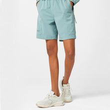 將圖片載入圖庫檢視器 AKIII CLASSIC Titan 奶油色厚底運動鞋