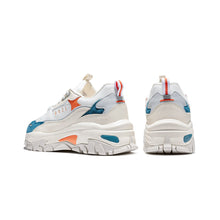 將圖片載入圖庫檢視器 AKIII CLASSIC Urban Tracker 奶油藍橘經典復刻中性老爹鞋 (金鍾旼同款)