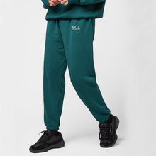 將圖片載入圖庫檢視器 AKIII CLASSIC Heritage 全黑色復古絨布慢跑鞋