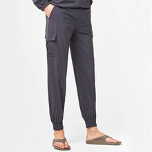 將圖片載入圖庫檢視器 AKIII CLASSIC Cloud Recovery Flipflop V2 卡其棕夾腳拖鞋