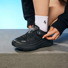 將圖片載入圖庫檢視器 AKIII CLASSIC Bumper Freelock 黑色 運動鞋