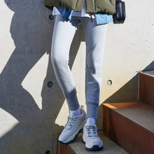 將圖片載入圖庫檢視器 AKIII CLASSIC Urban Tracker 奶油色經典復刻中性老爹鞋