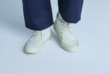 將圖片載入圖庫檢視器 ELLDU Buskin 米色低筒麂皮厚底靴