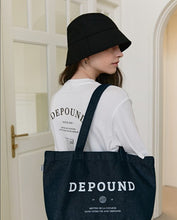 將圖片載入圖庫檢視器 DEPOUND Logo 丹寧藍長方形帆布包