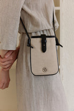 將圖片載入圖庫檢視器 DEPOUND 象牙白牛皮迷你側背包(車正元同款)