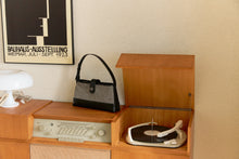 將圖片載入圖庫檢視器 DEPOUND 深灰色牛皮新月方形包