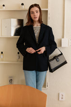 將圖片載入圖庫檢視器 DEPOUND 深灰色牛皮新月方形包