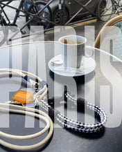 將圖片載入圖庫檢視器 MCRN 手機夾片+手腕掛繩黑白菱格 組合