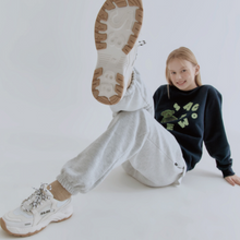 將圖片載入圖庫檢視器 23.65 V2 Neo 淺駝色老爹鞋(Highlight 梁耀燮同款)