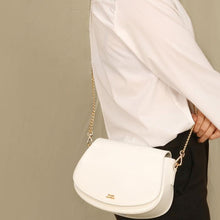 將圖片載入圖庫檢視器 D.LAB Momo 白色側背包(雙背帶)