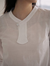 將圖片載入圖庫檢視器 DOLSILNAI 唐衣設計七分袖上衣 (2色)